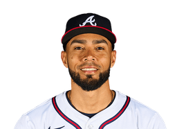 Robert Suarez